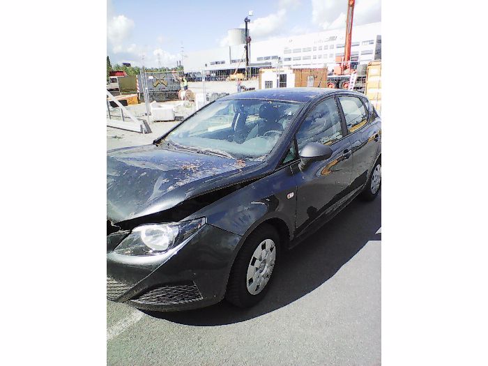 Auto 140257-12.jpg